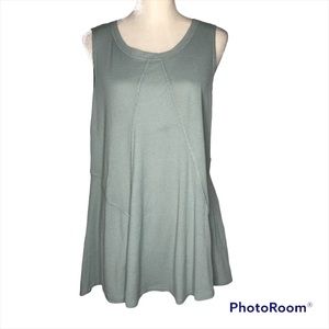 LOGO Lori Goldstein Pique Knit Tank Size L Green
